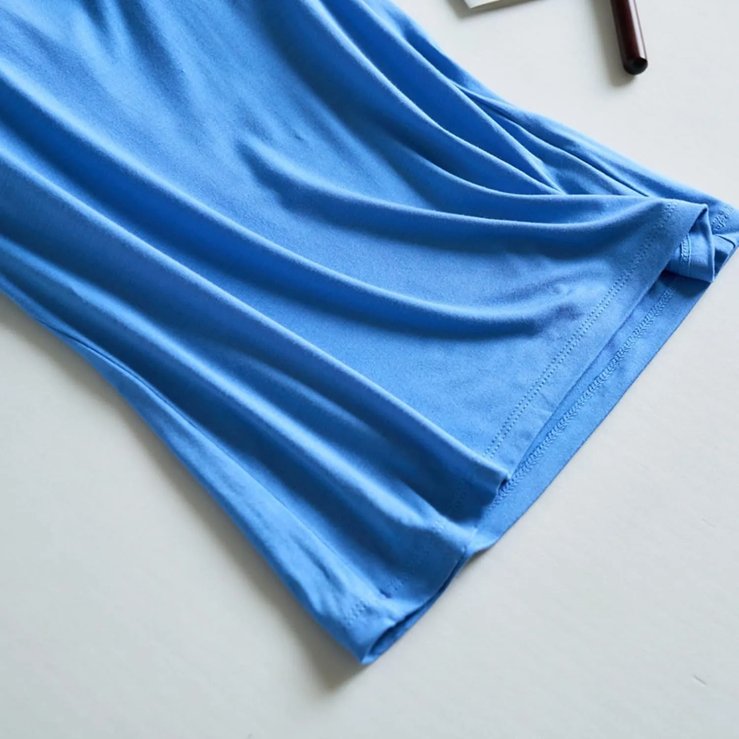 Tank Top with Built in Bra for Women Padded Summer Camisole Sleeveless Going out Top Casual Round Neck Yoga Cami Shirt