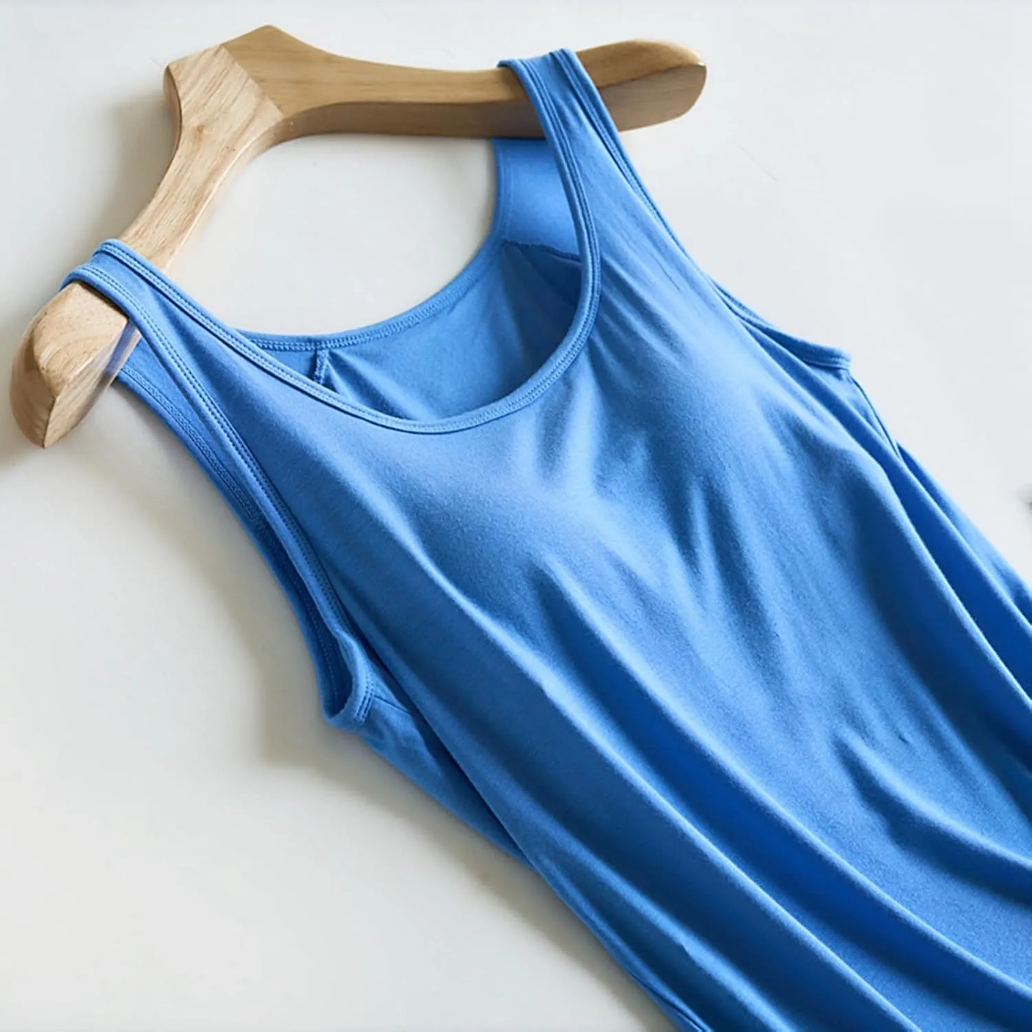 Tank Top with Built in Bra for Women Padded Summer Camisole Sleeveless Going out Top Casual Round Neck Yoga Cami Shirt